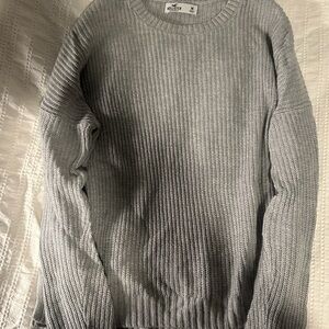 Hollister Women’s Gray Sweater